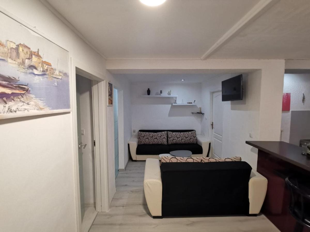 Braavos Apartments Sibenik - Free Parking - Marina 100M エクステリア 写真